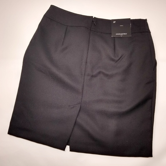Banana Republic Dresses & Skirts - NWT Banana Republic | wool blend skirt